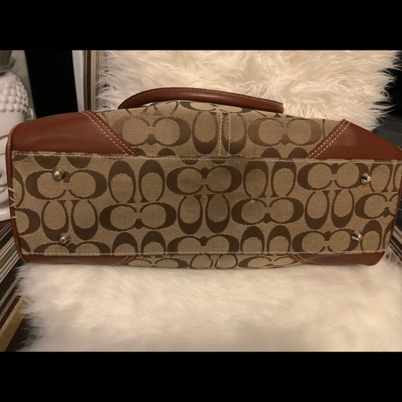 SOLD SOLD Authentic Coach Handbag - Picture 9 of 9